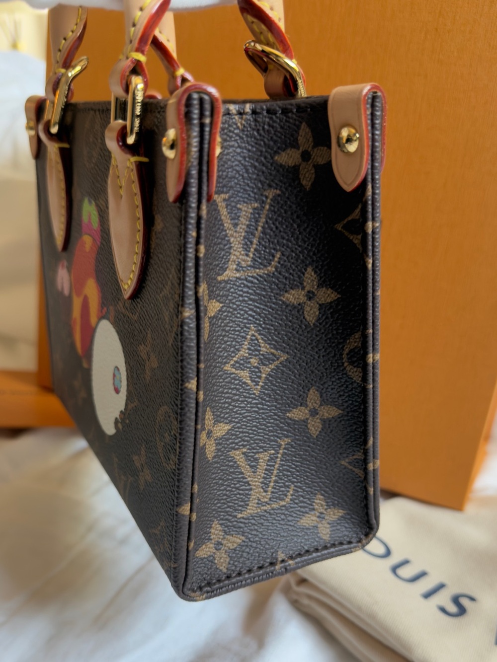 Louis Vuitton Takashi Murakami OnTheGo BB Panda Monogram Limited Edition M13668 - Picture 8 of 17